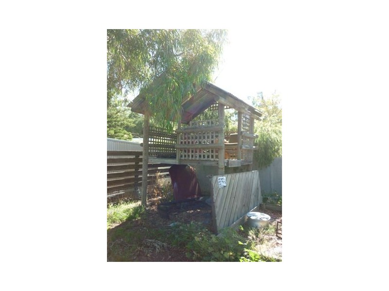 6 Anderson Street, Warracknabeal VIC 3393