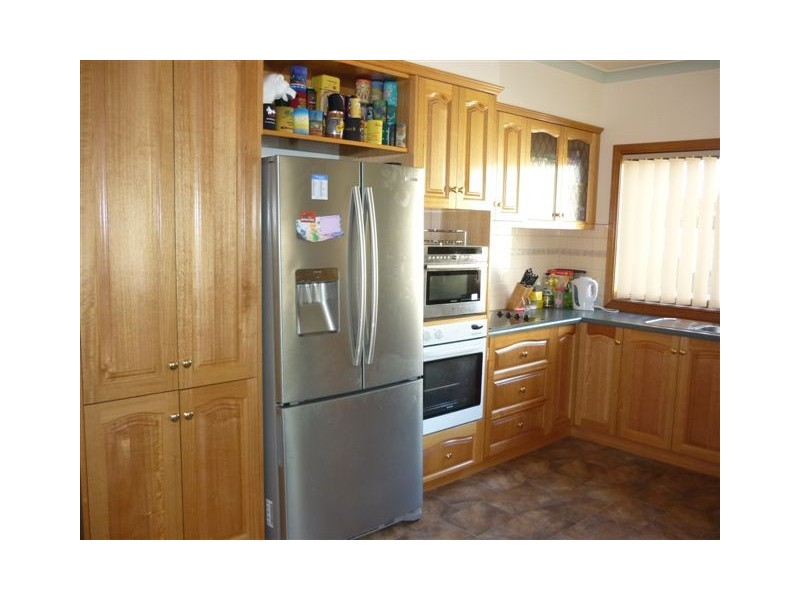 51 Anderson Street, Warracknabeal VIC 3393