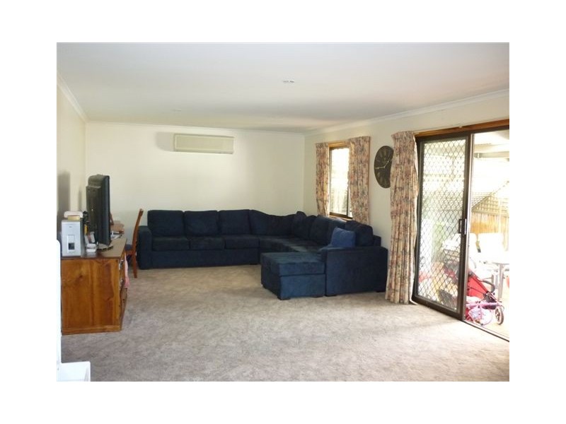 51 Anderson Street, Warracknabeal VIC 3393