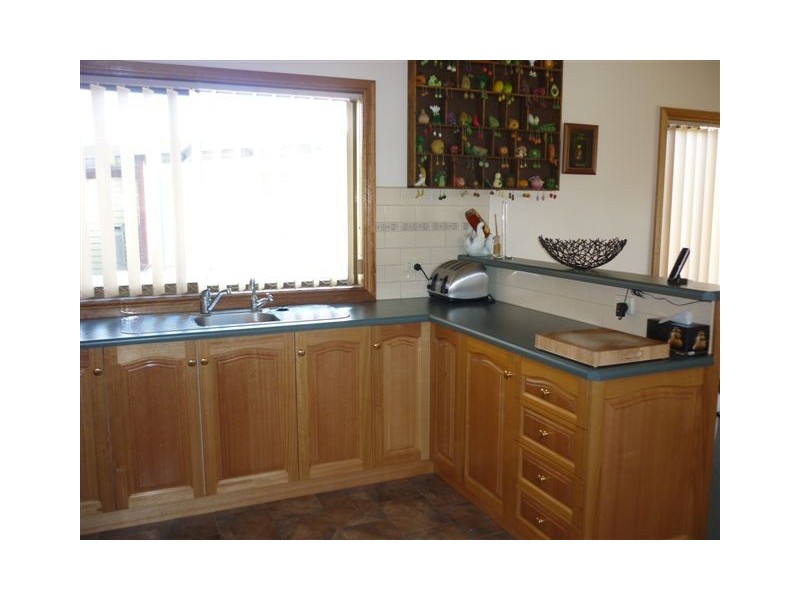 51 Anderson Street, Warracknabeal VIC 3393