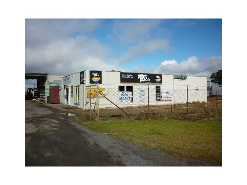 27 Dimboola Road, Warracknabeal VIC 3393