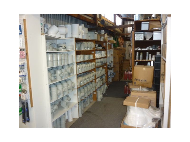 27 Dimboola Road, Warracknabeal VIC 3393