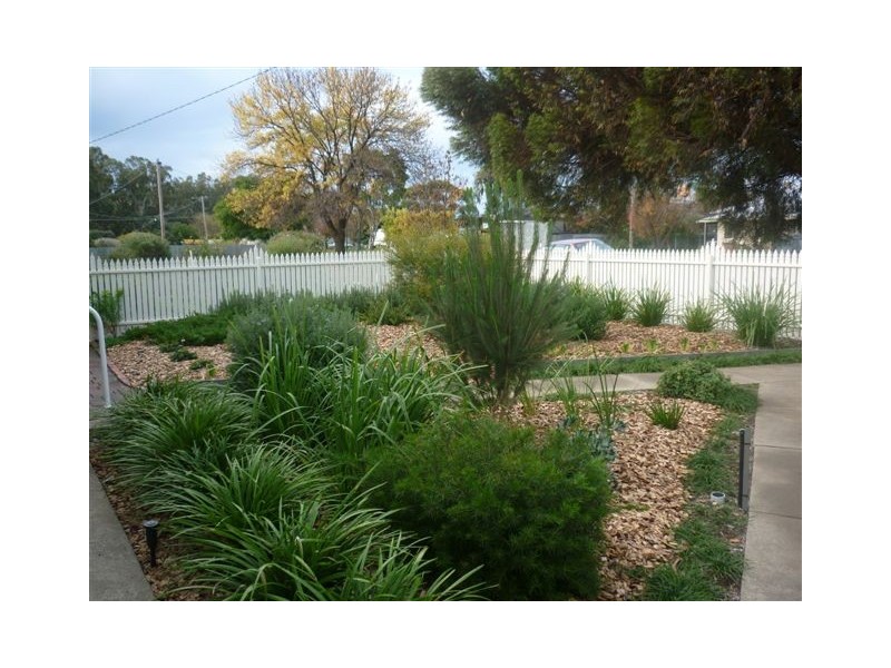 10A Jamouneau Street, Warracknabeal VIC 3393