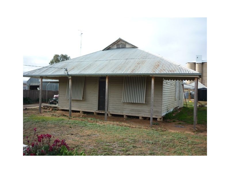 29-31 Phillip Street, Beulah VIC 3395