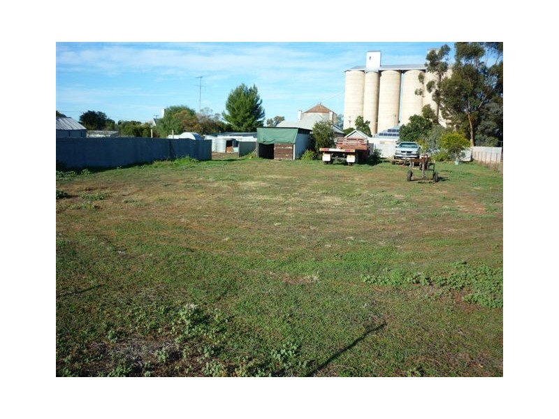 29-31 Phillip Street, Beulah VIC 3395