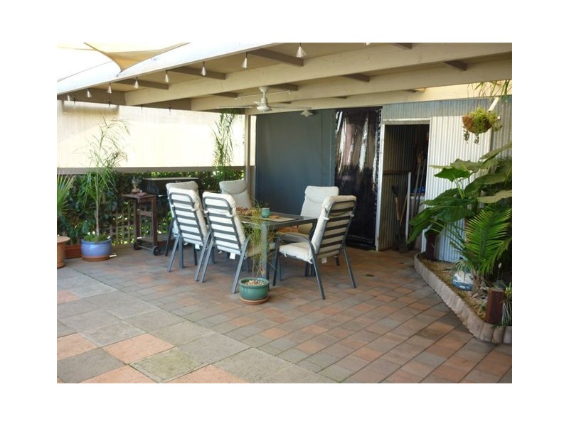 112 Craig Avenue, Warracknabeal VIC 3393