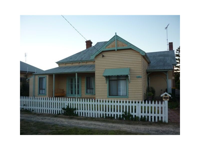 19 Charles Street, Jeparit VIC 3423