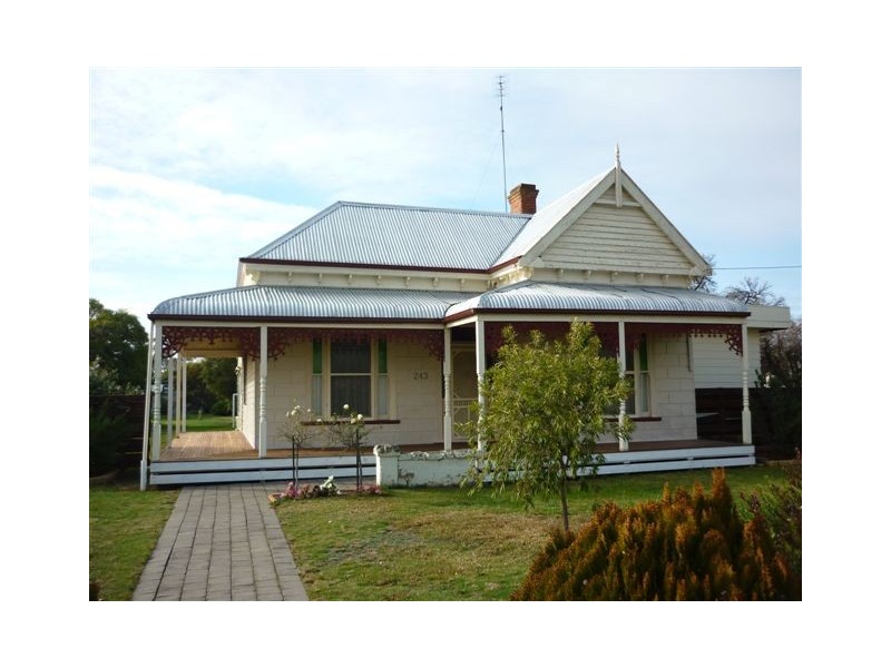 243 Scott Street, Warracknabeal VIC 3393
