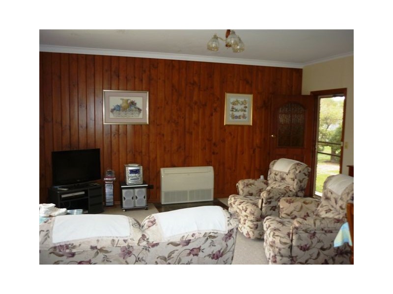 243 Scott Street, Warracknabeal VIC 3393