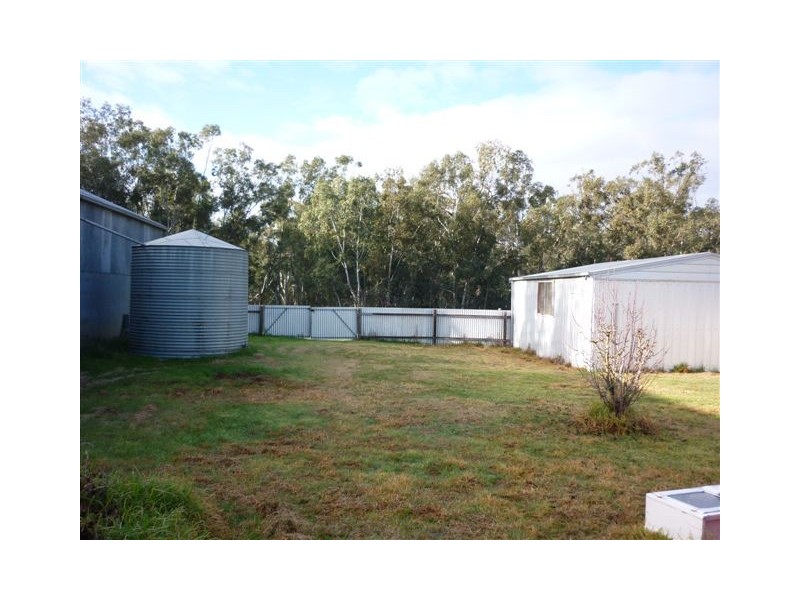 73 Victoria Street, Nhill VIC 3418