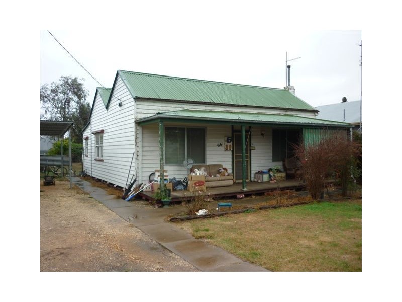35 Gray Street, Donald VIC 3480