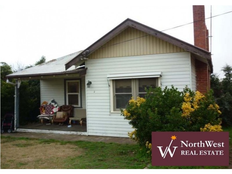 2 Kimberely Street, St Arnaud VIC 3478