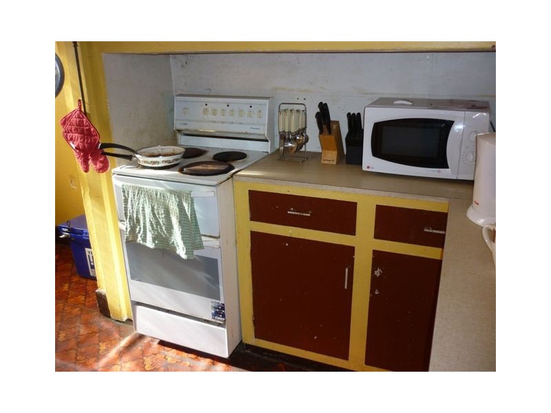 14 Kings Ave, St Arnaud VIC 3478