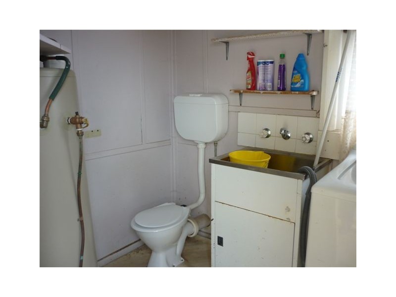 14 Kings Ave, St Arnaud VIC 3478