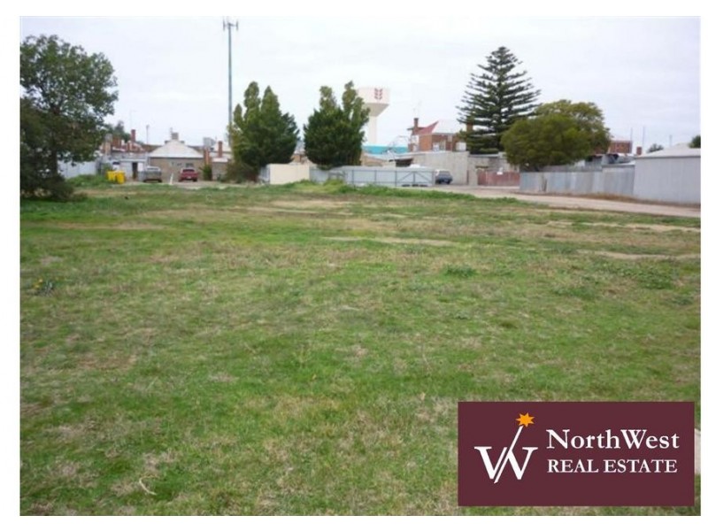 31 Jamouneau Street, Warracknabeal VIC 3393