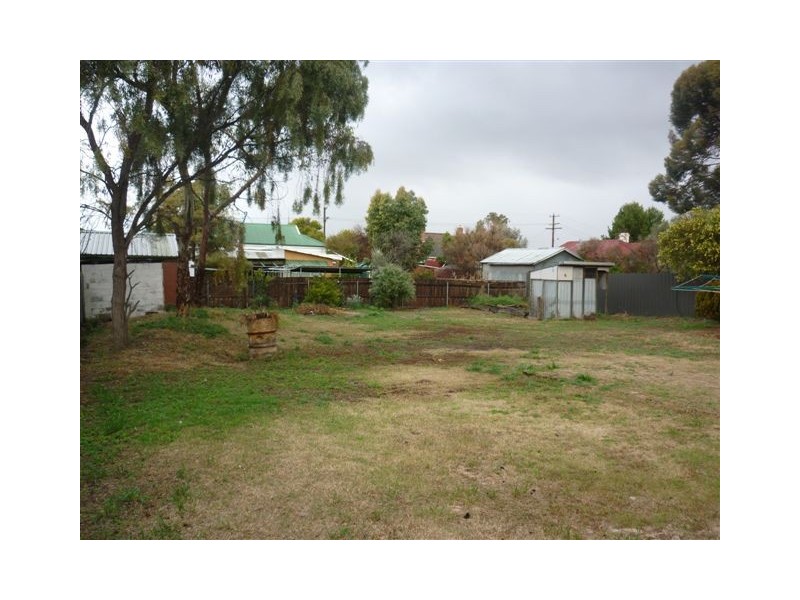 4 John Street, Jeparit VIC 3423