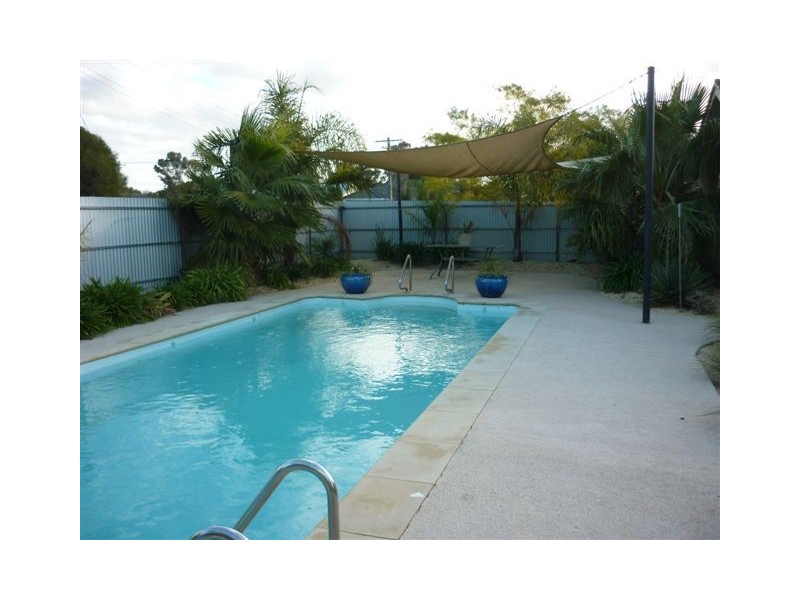 129 Anderson Street, Warracknabeal VIC 3393