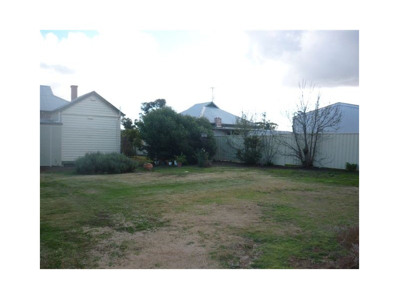 10 Carr Street, Woomelang VIC 3485