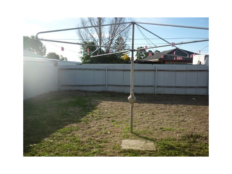 32 Gardiner Street, Warracknabeal VIC 3393