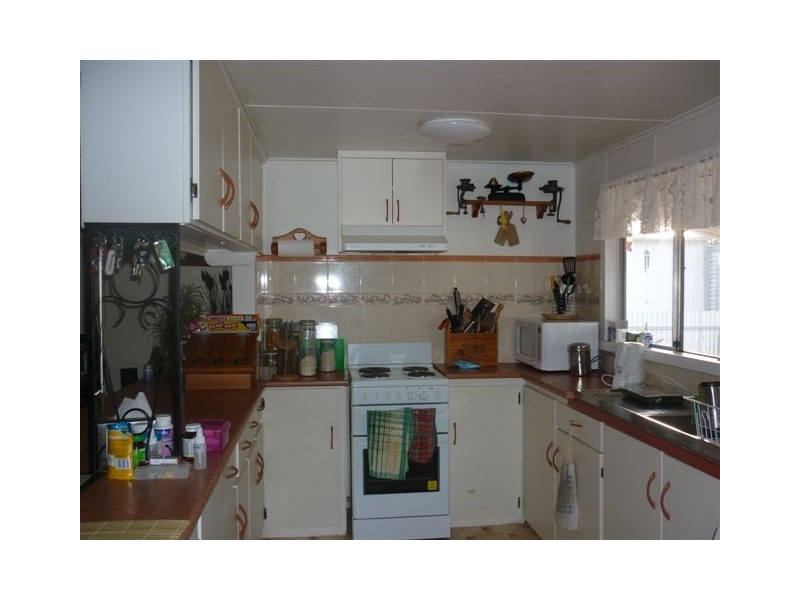 3 Menin Avenue, Warracknabeal VIC 3393