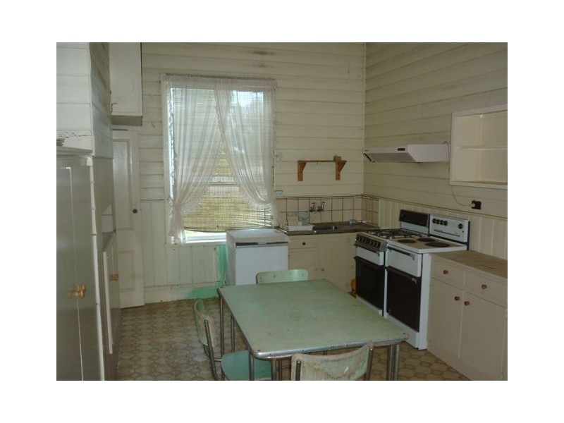 40 Deakin Street, Beulah VIC 3395