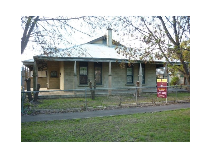 3 Devereux Street, Warracknabeal VIC 3393
