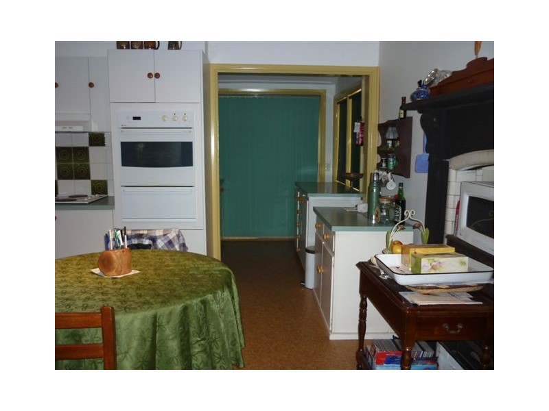 36 Woolcock Street, Warracknabeal VIC 3393