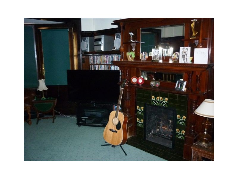 36 Woolcock Street, Warracknabeal VIC 3393