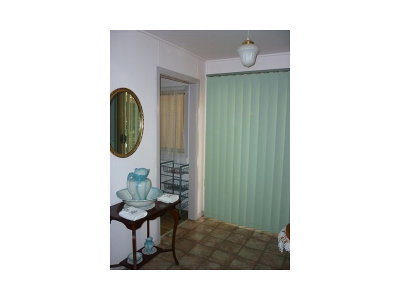 36 Woolcock Street, Warracknabeal VIC 3393