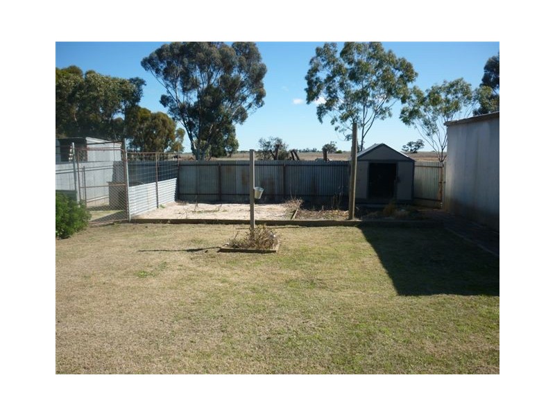 26A McCracken Avenue, Donald VIC 3480