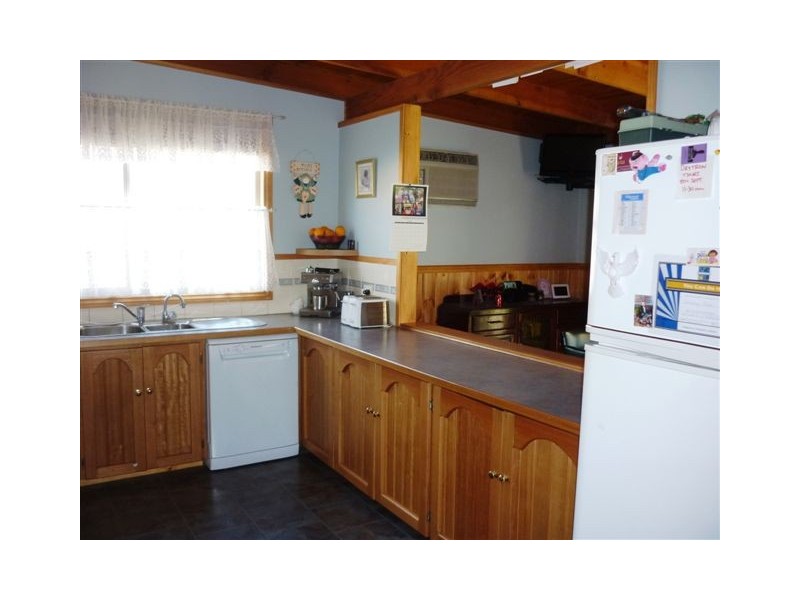 27 Normanby Street, Dimboola VIC 3414