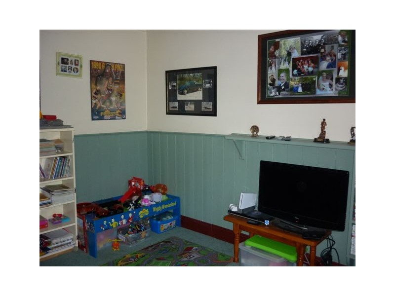 27 Normanby Street, Dimboola VIC 3414