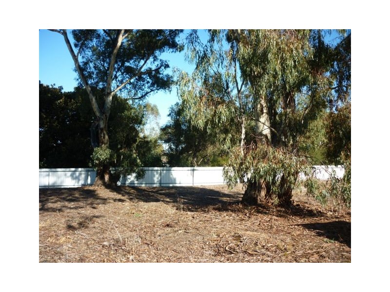 27 Normanby Street, Dimboola VIC 3414