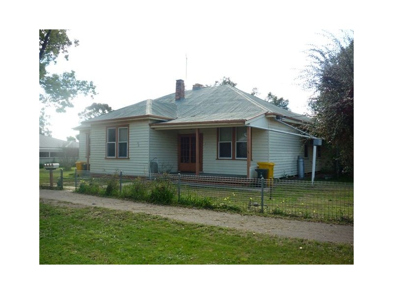 6 Comyn Street, Murtoa VIC 3390