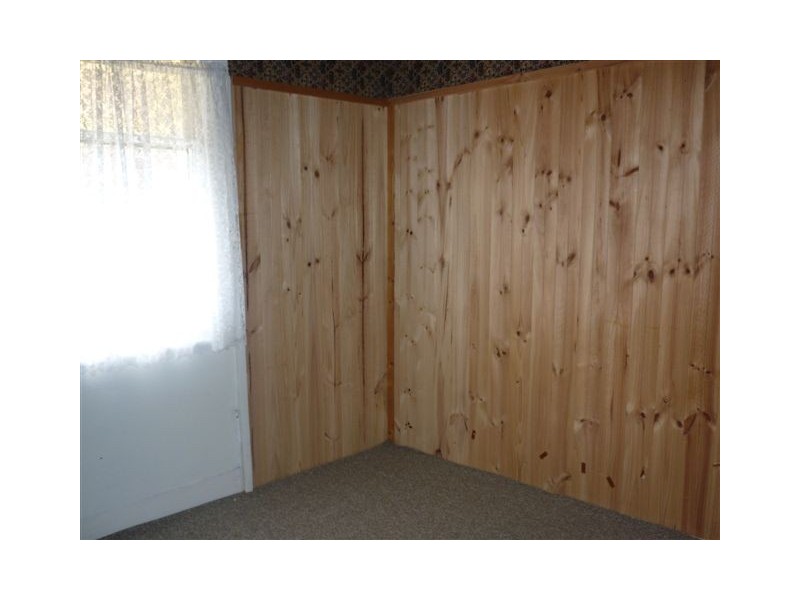 10 Lyle Street, Warracknabeal VIC 3393