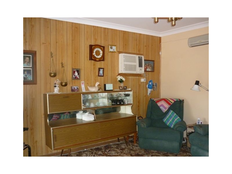 92 Government Road, Warracknabeal VIC 3393