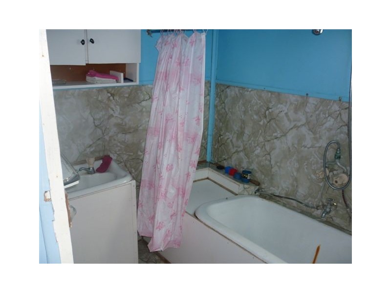 9 Wood Street, Warracknabeal VIC 3393