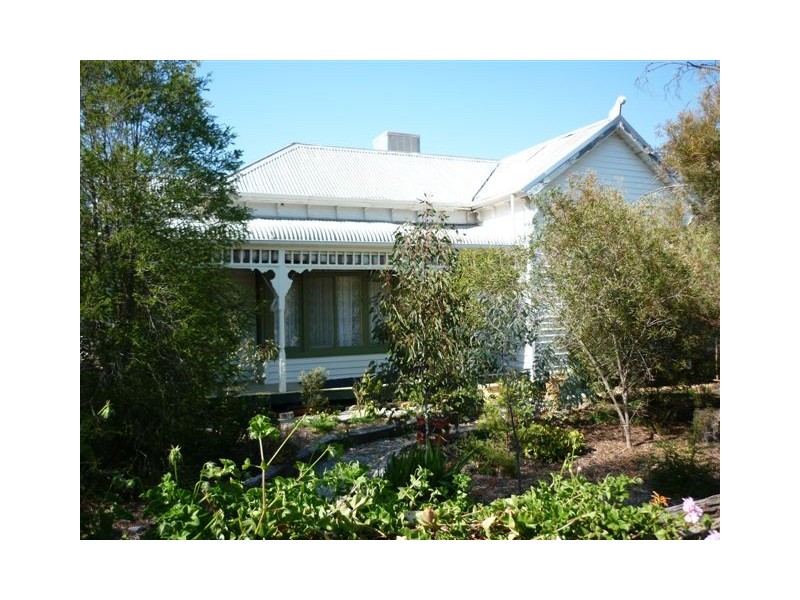 13-15 Carroll Street, Minyip VIC 3392