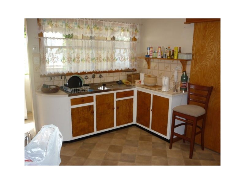 24 Dimboola Road, Warracknabeal VIC 3393