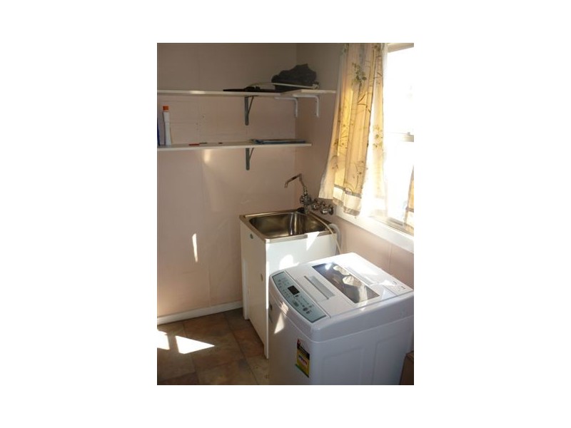 24 Dimboola Road, Warracknabeal VIC 3393