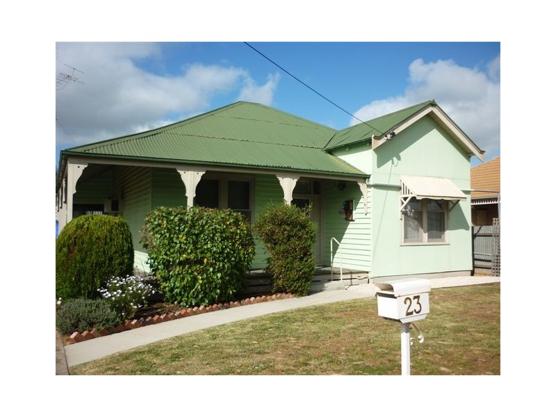 23 Milbourne Street, Warracknabeal VIC 3393