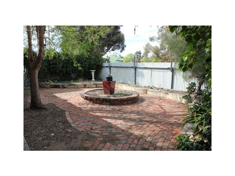 228 Scott Street, Warracknabeal VIC 3393