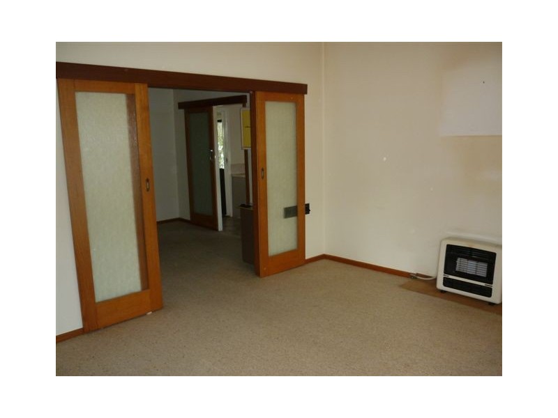 65 Lyle Street, Warracknabeal VIC 3393