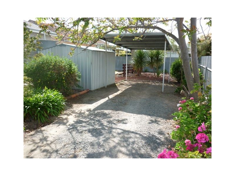 65 Lyle Street, Warracknabeal VIC 3393