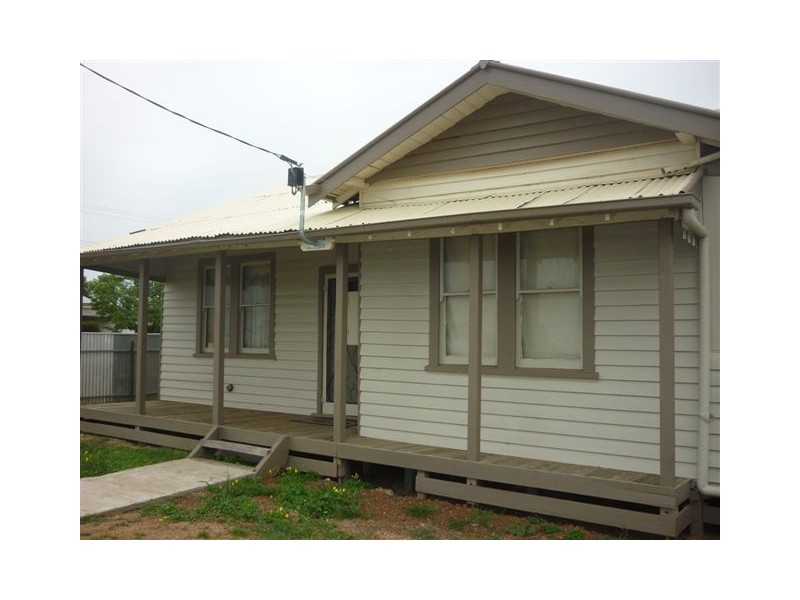 2 Franklin Street, Warracknabeal VIC 3393
