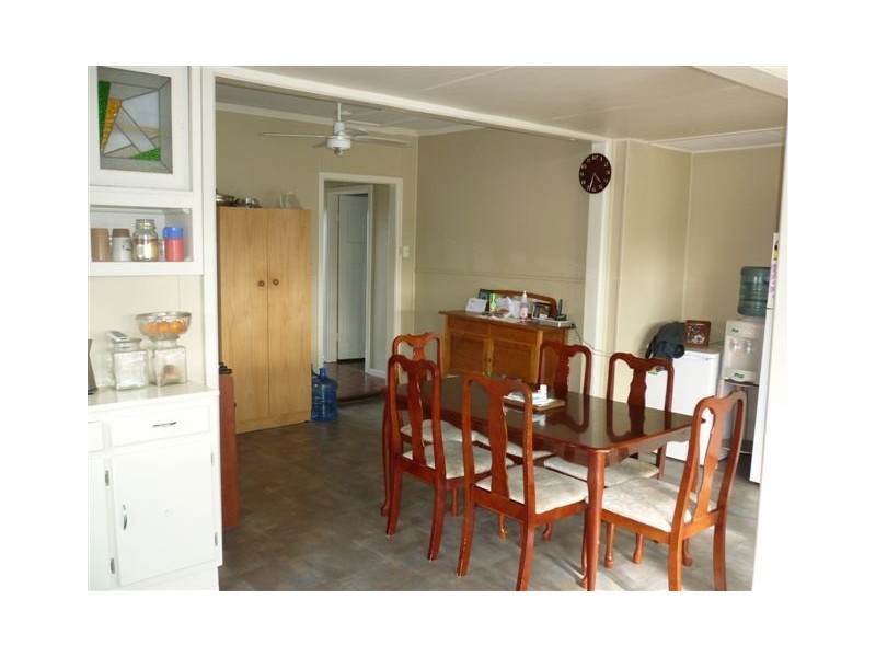 60 Molyneaux Street, Warracknabeal VIC 3393