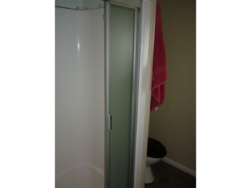 60 Molyneaux Street, Warracknabeal VIC 3393