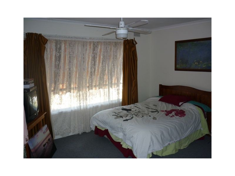 35 Wood Street, Warracknabeal VIC 3393