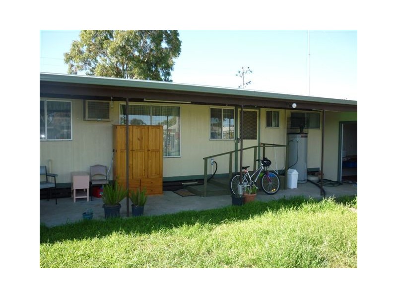 35 Wood Street, Warracknabeal VIC 3393