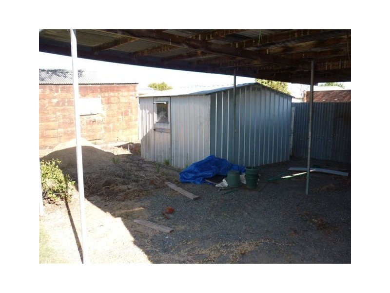 35 Wood Street, Warracknabeal VIC 3393